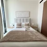 Relax In Style 1Br Haven In Binghatti Venus!
